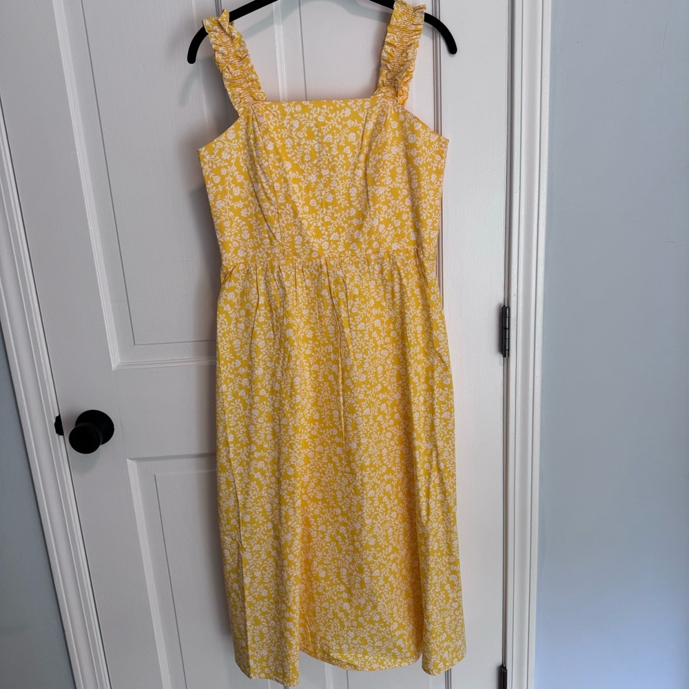 H&M Patterned Dress in Yellow / Floral sz S *NWT*